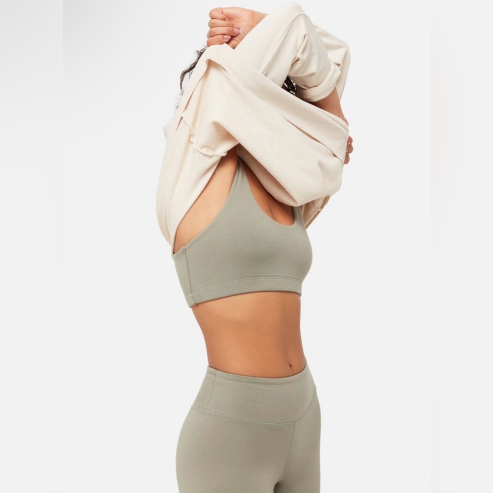NWT MATE Organic Stretch Sports Bra - Color Sage